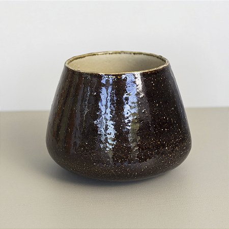 Vaso em Cerâmica Mod: Lume de 15x12cm - Cor: Marrom Envelhecido
