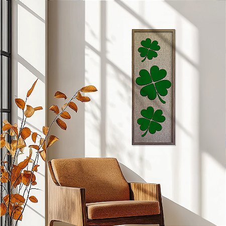 Quadro em Alto Relevo em madeira - Trevos - (100x35)