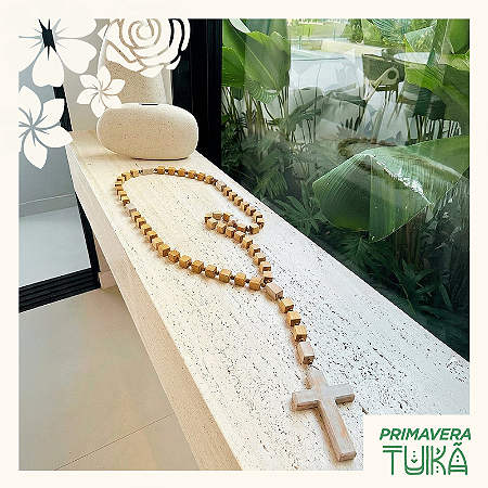 Colar em Madeira - Crucifixo Grande - Tam: 200x12