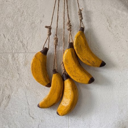 Penca Decorativa Artesanal com 5 Bananas em Madeira