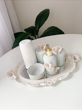 Kit higiene flores e borboletas luxo