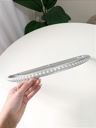 Dossel prata com pérolas