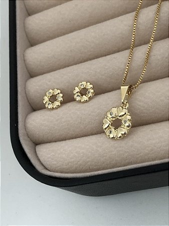 Conjunto flor de coração