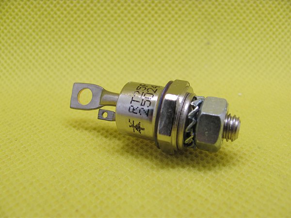 RT25RIAM/12