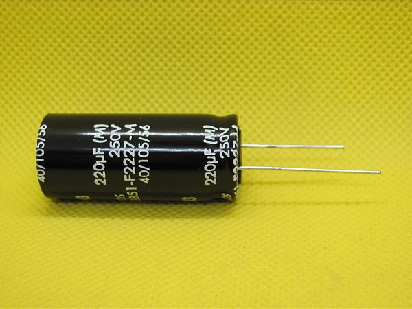 B43851F2227M0 220uF X 250V  18X40