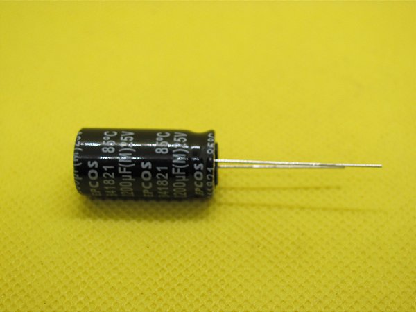 B41821F5228M 2200uF X 25V B41821F5228M 12,5X25