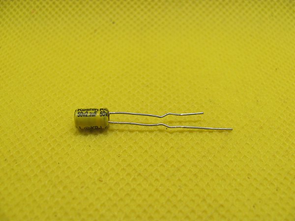 KRJ-050V2R2MB070-T2.5 2,2uF X 50V