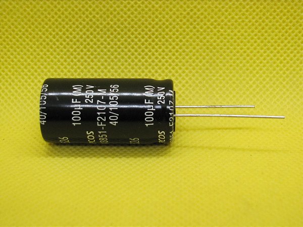 B43851F2107M0 100uF X 250V  18X35