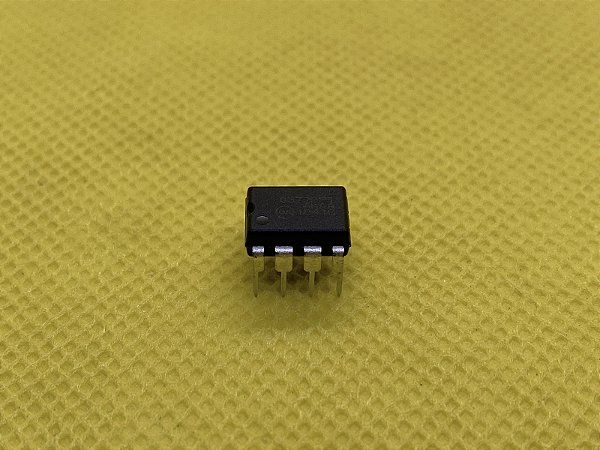 TCA0372DP1