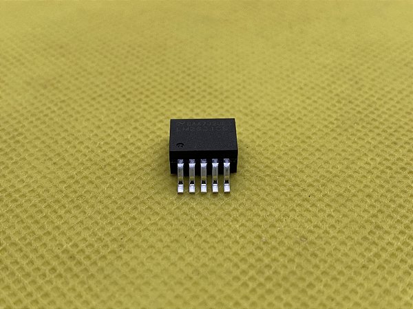 LM2931CS (SMD)