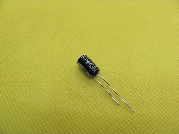 B43821A1225M0 2,2uF X 160V