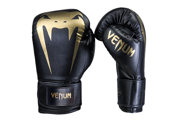 LUVA VENUM BOXE/MUAY THAI GIANT FULL LOGO PRO BLACK GOLD 12OZ/14oZ
