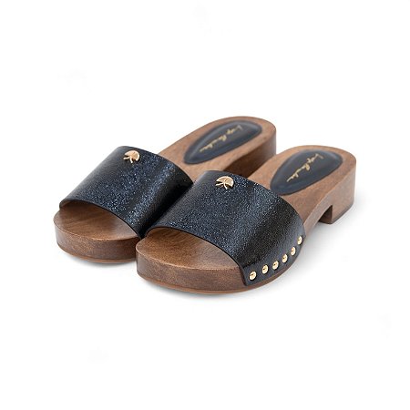 CLOG COURO LISO