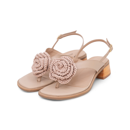 SANDALIA COURO FLOR CROCHE