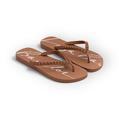 CHINELO SPIKE LUIZA ABRCELOS