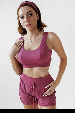 Conjunto top e bermuda sobreposta Rosa