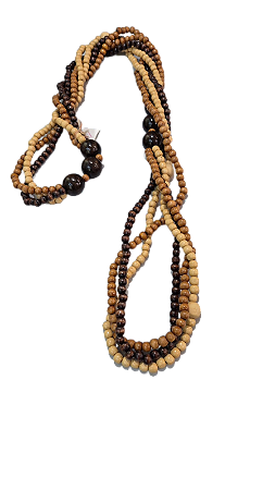 Colar com pastilhas de casca de coco, madeira e tassel de couro 75 cm