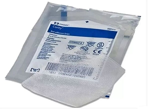 Curativo Não Aderente Curity 7,6cm X 20,3cm Covidien