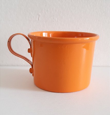 Caneca de alumínio - PP