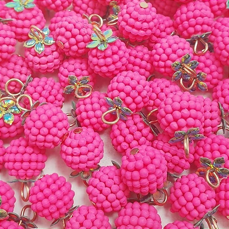 Berloque fruta  para colar