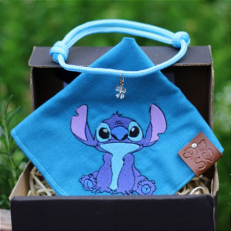 Shinebox bandana Stitch e colar com berloque surpresa