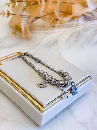 Pulseira com pingentes em Aço Inox Antialérgico