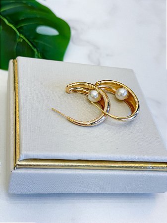 Argolas Douradas com detalhes em Pérolas
