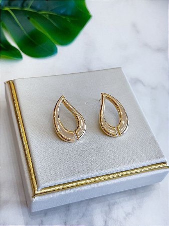 Brinco Dourado com Zircônias
