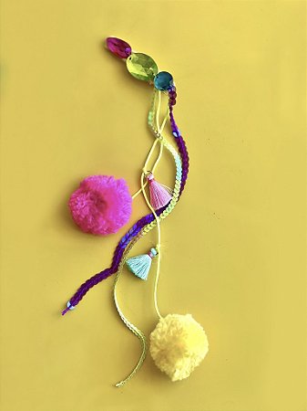 Presilha Pompom