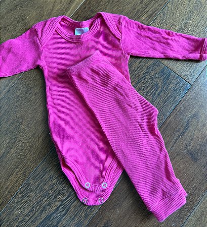 Conjuntinho canelado rosa forte - P (3 meses)