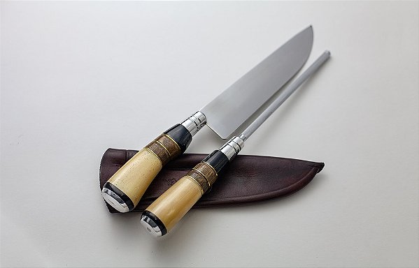 KIT INOX (FACA/CHAIRE) C/ BAINHA DE COURO