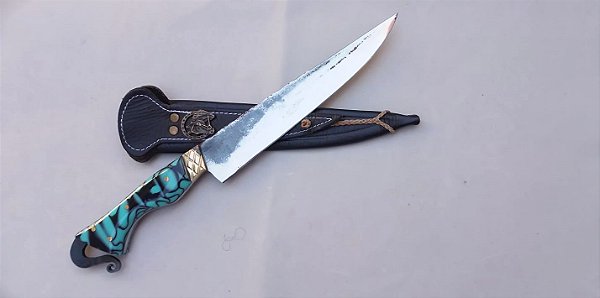 FACA ARTESANAL PÁTRIA AMADA EM AÇO CARBONO 4 MM - 08 POL. /  CABO ACRÍLICO / BAINHA COURO