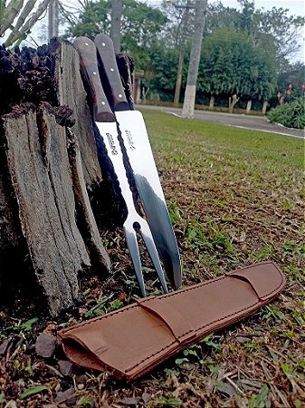 Conjunto em aço inox COQUEIRO com faca e garfo para churrasco