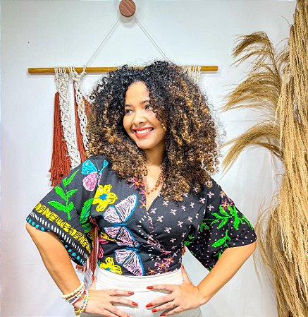 CROPPED MAYSA-  COLEÇÃO - ALTO VERÃO-COLORIDO