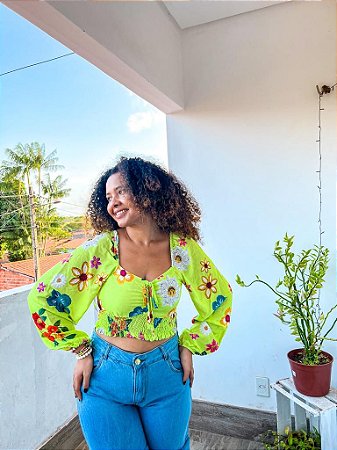 CROPPED JOANA-  COLEÇÃO - FLORES - VERDE LIMA