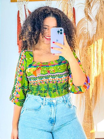 BLUSA PRINCESA - LÍDIA - BOHO - COR PREDOMINANTE- VERDE E LARANJA -VISCOSE PRÉ LAVADO