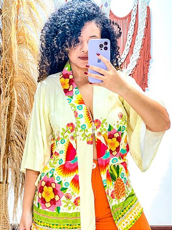 KIMONO  - FLOR DO SERTÃO -BRANCO COM FLORES- VISCOSE PRÉ LAVADO