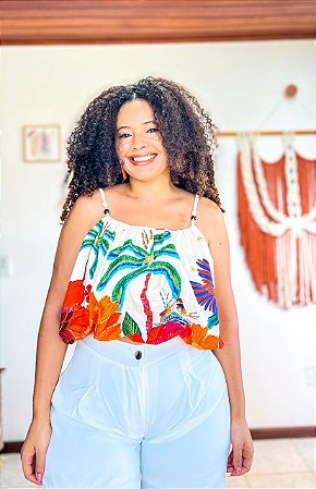 BLUSA ADRIELE  - PRAIA URBANA -OFF COM DETALHES COLORIDOS - VISCOSE PRÉ LAVADO