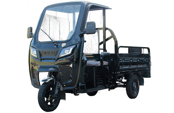 Triciclo Elétrico JP160 com Cabine – 60V 1200W, Carga 500kg