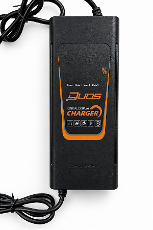 Carregador 60V 24Ah Original Duos FX2 Bateria de Lítio, Display Digital e Biv