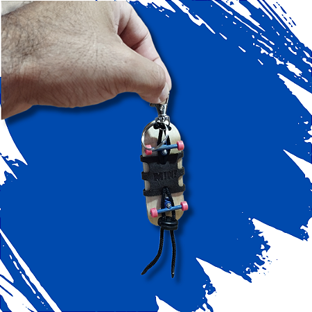 Finger Holder Chaveiro com Argola e Mosquetão para FIngerboard e Skate de Dedo