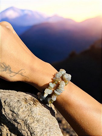 Pulseira Labradorita- Magia,Intuição, Autoconfiança e Clareza mental