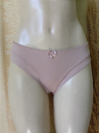 Calcinha lisa de microfibra com lacinho delicado. Conforto, leveza e estilo para o dia a dia.| Vibes e Talls