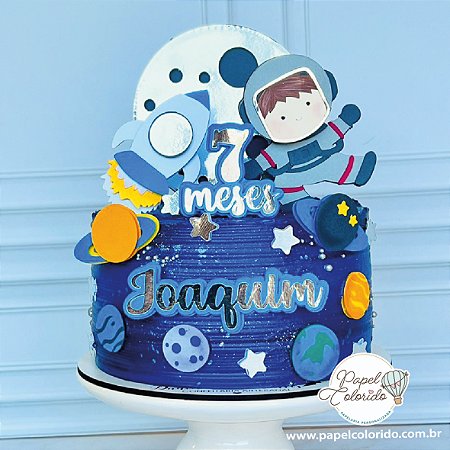 Topo de Bolo: Astronauta prata em Camadas