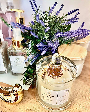 Vela na cúpula Lavanda Gold