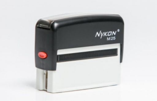 Nykon M25 preto 15 x 75