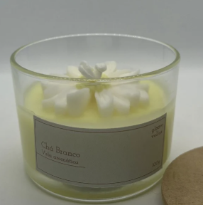 Vela aromática 100g  com margarida chá branco