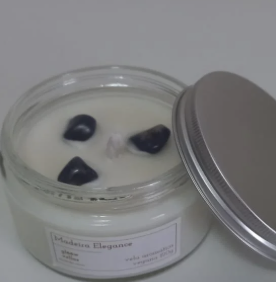 Vela aromática 120g madeira elegance com pedras ametista azul