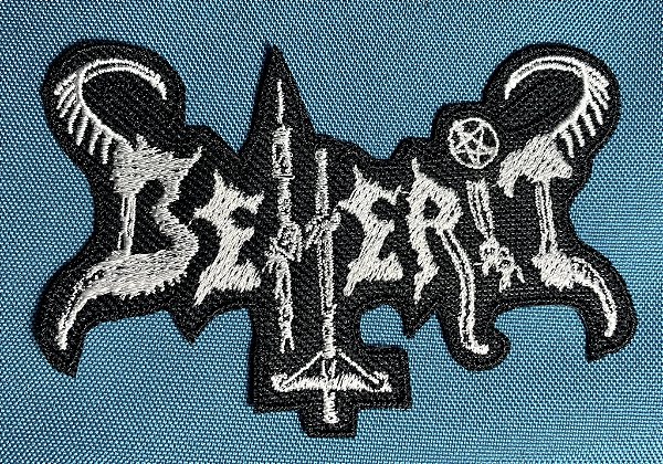 Beherit patch bordado termocolante.