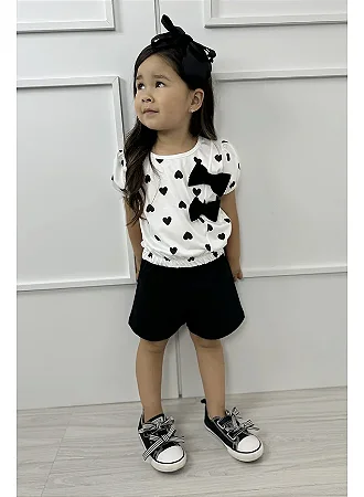 Conjunto Menina: Blusa Suede Corações e Shorts Moletinho